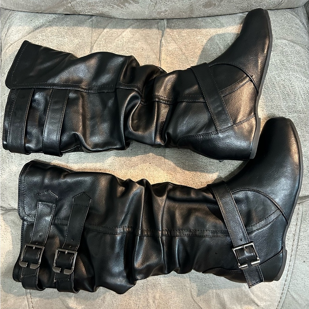 Boots! Black, I only wore once.